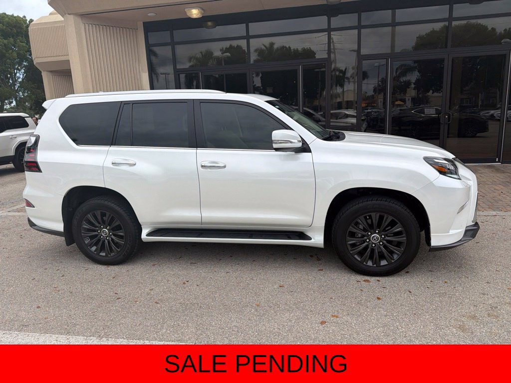 Used 2023 Lexus GX 460 Premium AWD/4WD image 3