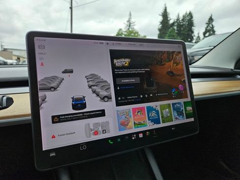 Used 2021 Tesla Model 3 Long Range AWD/4WD image 38