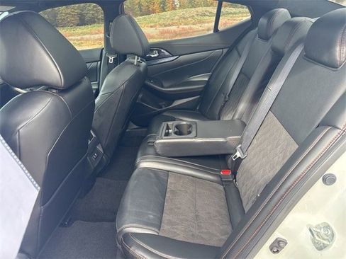 Used 2023 Nissan Maxima SR w/ Sport Mat Group image 42