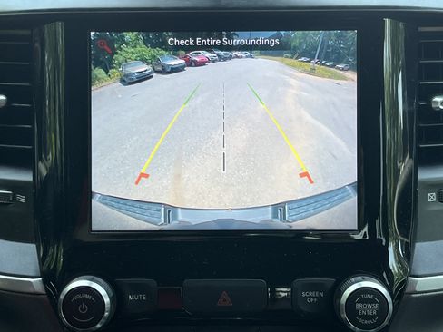 Used 2022 RAM 1500 Big Horn RWD image 10