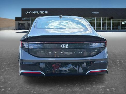 Certified 2025 Hyundai Sonata SEL FWD image 4