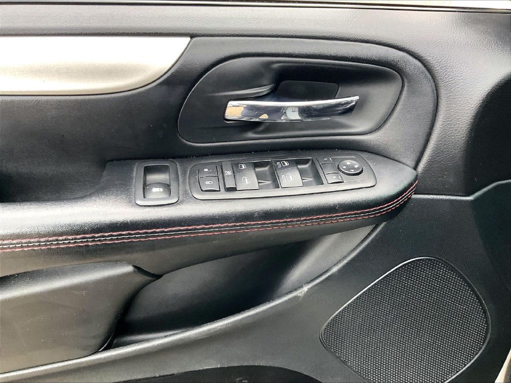 Used 2019 Dodge Grand Caravan GT FWD image 35