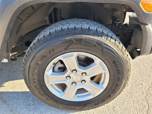 Certified 2020 Jeep Wrangler Unlimited Sport S image 19