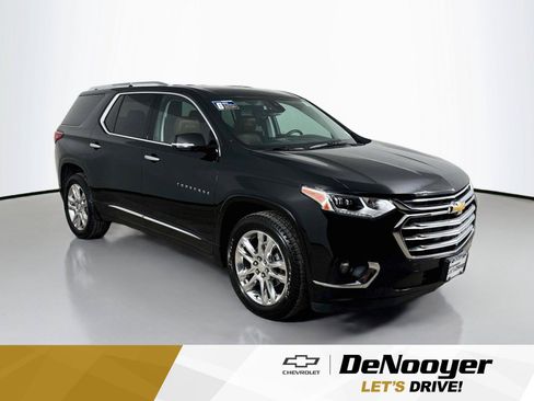 Used 2020 Chevrolet Traverse High Country AWD/4WD image 1
