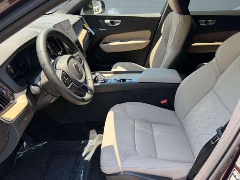 New 2026 Volvo XC60 B5 Plus w/ Climate Package AWD/4WD image 5