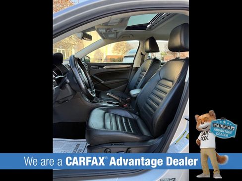 Used 2017 Volkswagen Passat 1.8T SEL Premium image 25