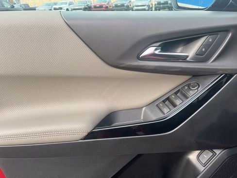 New 2026 Chevrolet Equinox LT w/ Convenience Package II FWD image 13