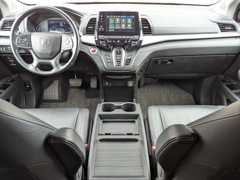 Used 2024 Honda Odyssey EX-L image 16