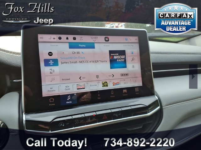 Used 2024 Jeep Compass Limited w/ Elite Group AWD/4WD image 20