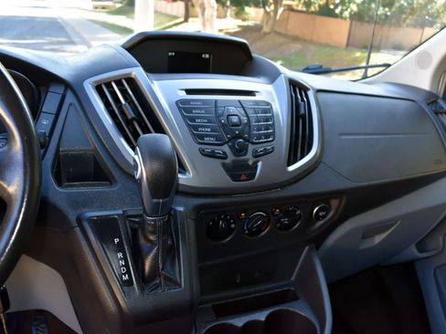 Used 2017 Ford Transit 350 XLT image 15