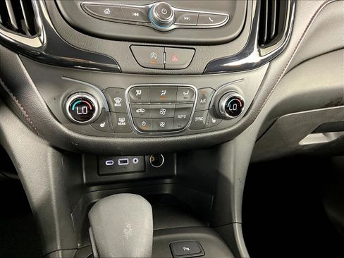 Used 2024 Chevrolet Equinox RS AWD/4WD image 15