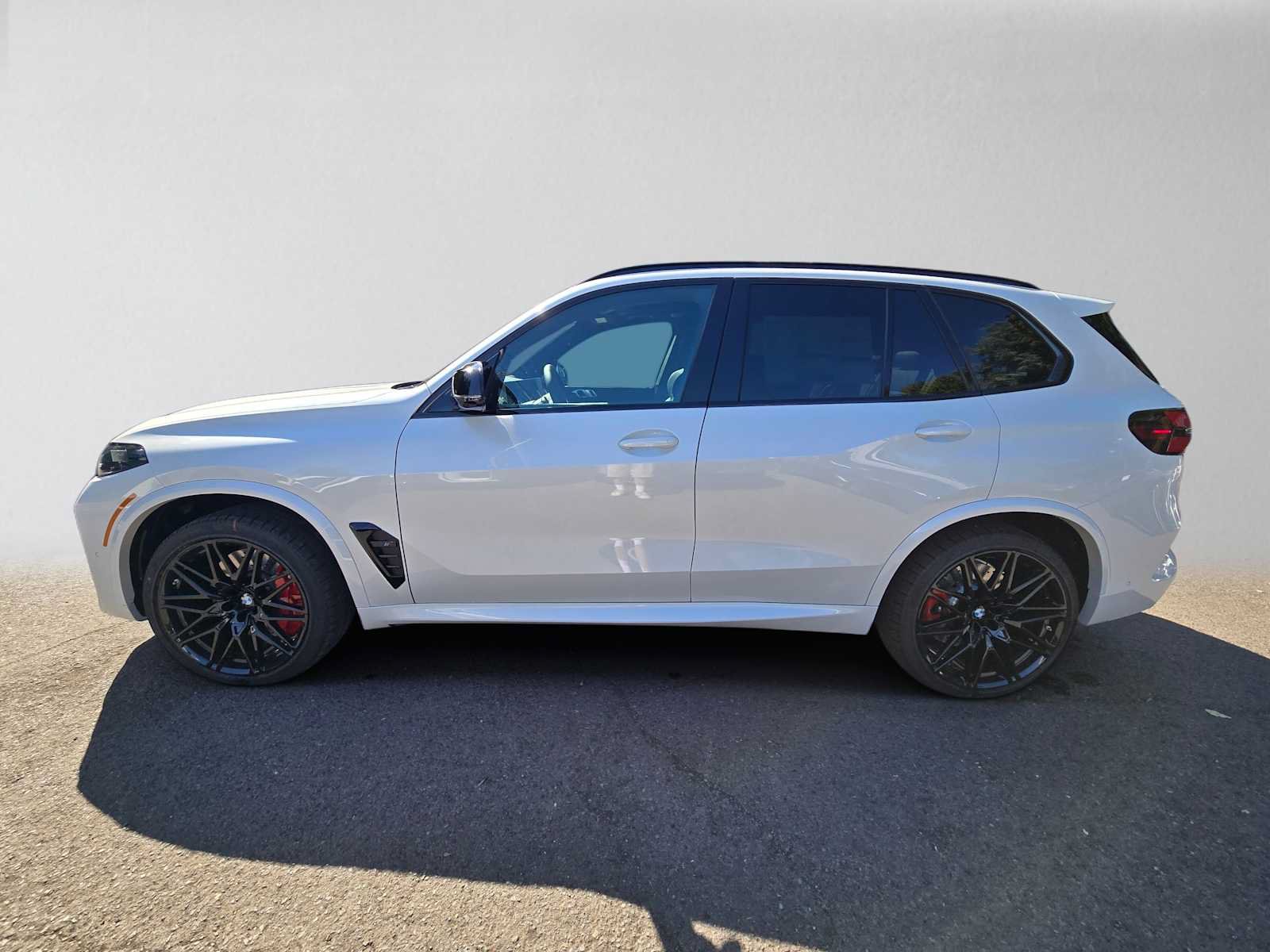 New 2026 BMW X5 M Competition w/ Executive Package AWD/4WD image 6