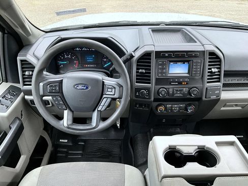 Used 2022 Ford F250 XL w/ STX Appearance Package AWD/4WD image 13
