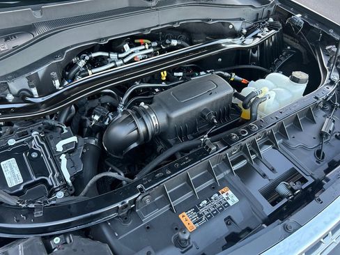 Used 2022 Ford Explorer Limited image 30