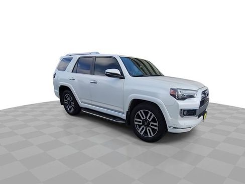 Used 2020 Toyota 4Runner Limited image 2