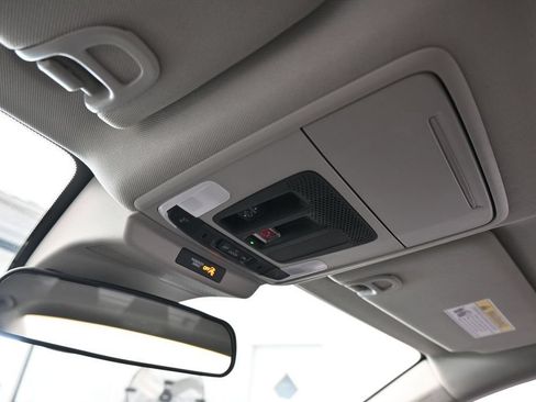 Used 2025 Honda Accord SE image 26