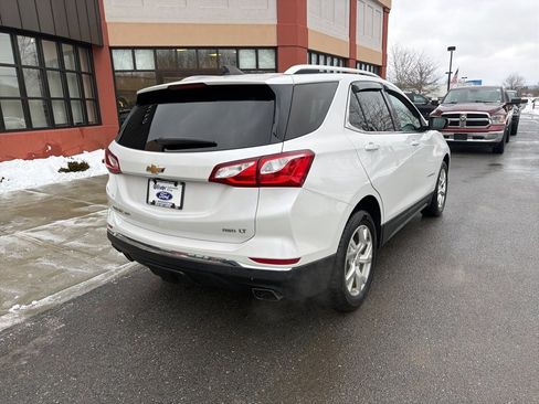 Used 2018 Chevrolet Equinox LT w/ Sun & Infotainment Package image 7