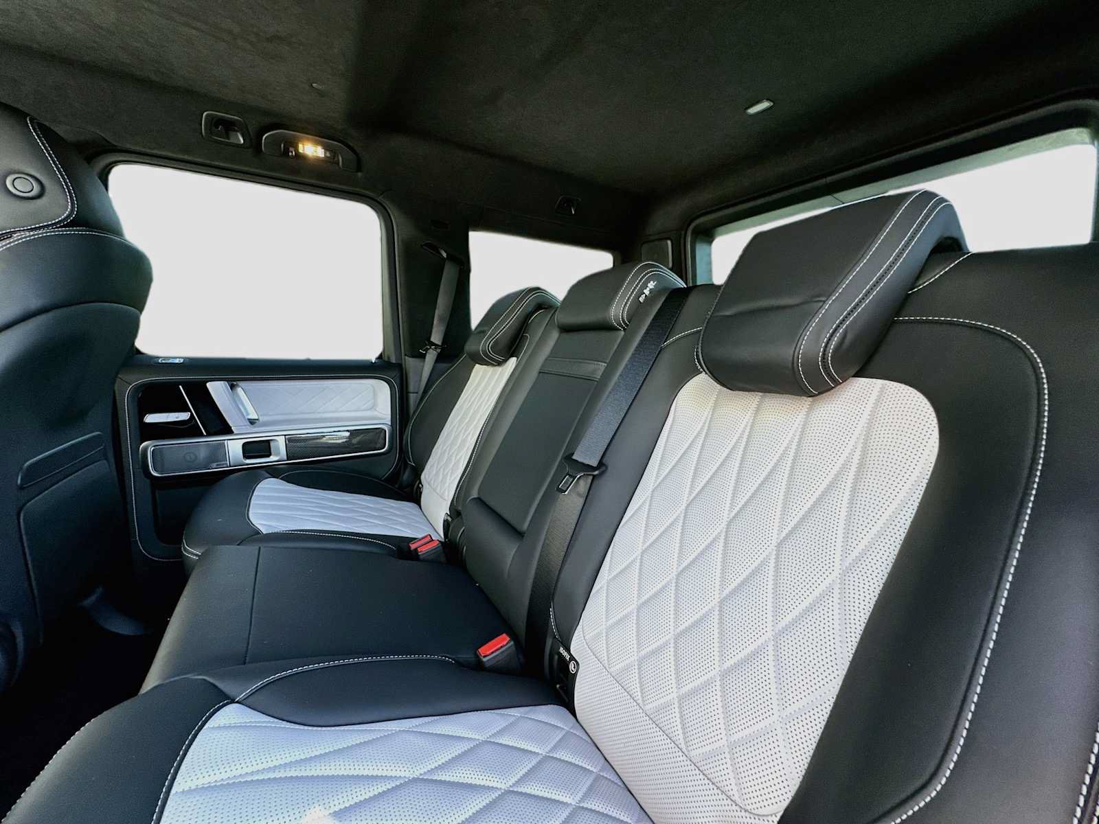 Used 2027 Mercedes-Benz G 63 AMG 4MATIC image 26