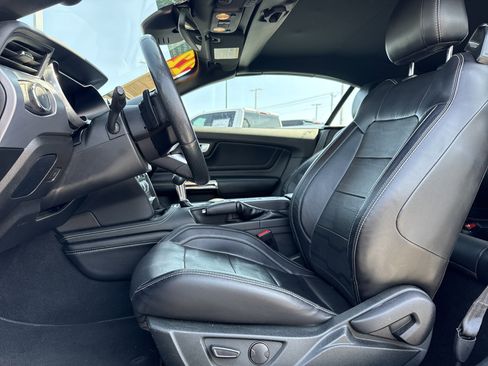 Used 2022 Ford Mustang GT Premium w/ Equipment Group 401A image 16