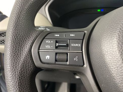 Used 2023 Honda HR-V LX image 15