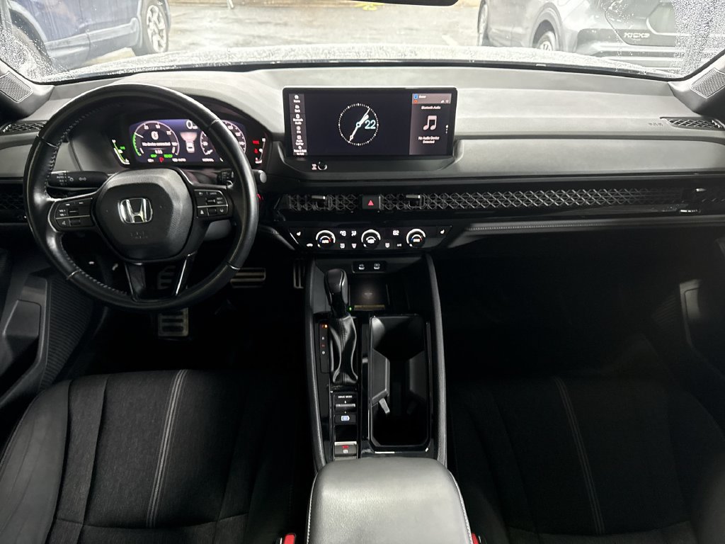 Used 2025 Honda Accord Sport image 15