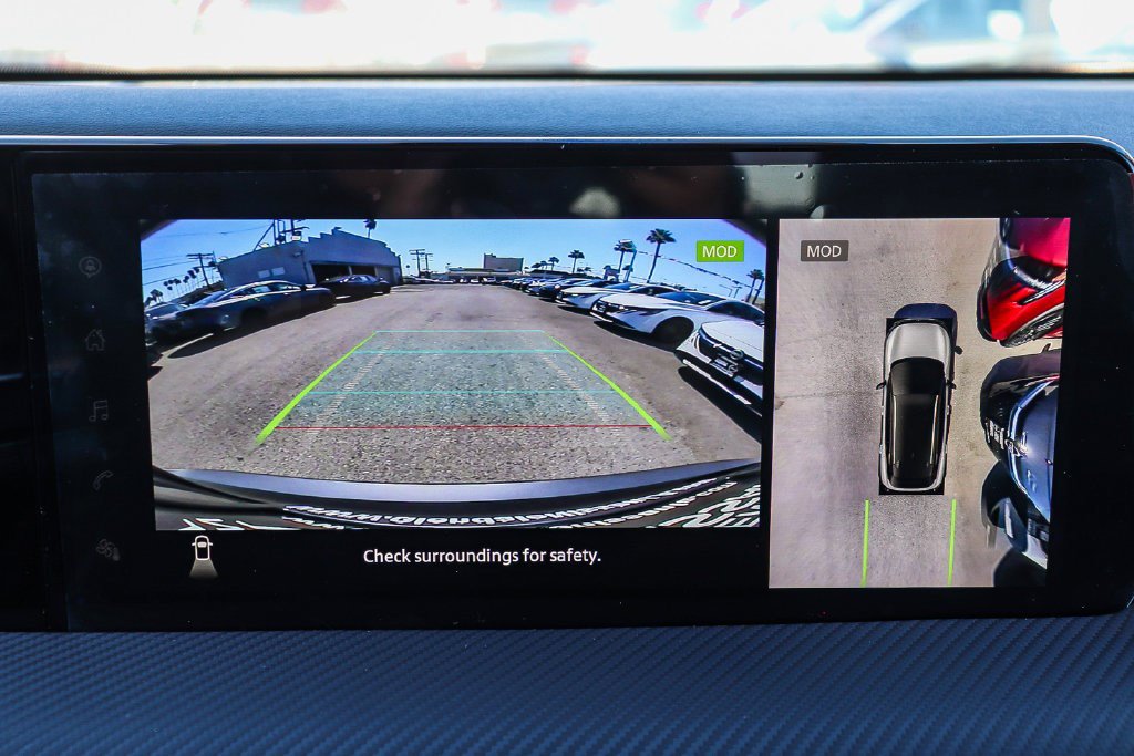 Used 2025 Nissan Kicks SR FWD image 23