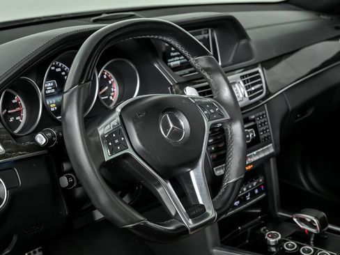 Used 2014 Mercedes-Benz E 63 AMG S-Model image 22