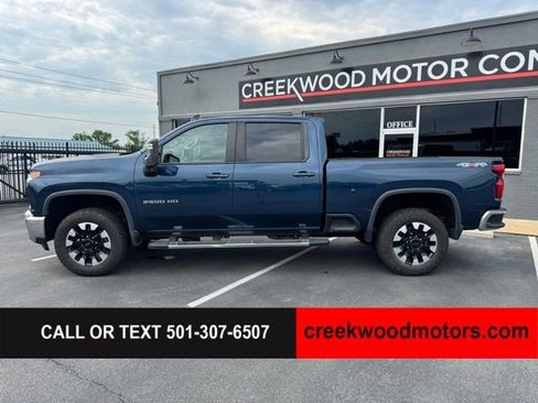 Used 2020 Chevrolet Silverado 2500 LT w/ All Star Edition AWD/4WD image 6
