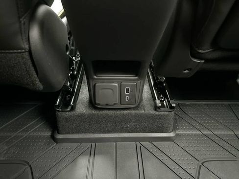 Used 2025 Chevrolet TrailBlazer ACTIV w/ Convenience Package FWD image 21