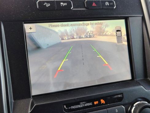 Used 2018 Ford F150 XLT w/ Equipment Group 302A Luxury image 3