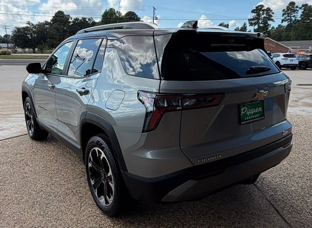 Used 2025 Chevrolet Equinox LT w/ Convenience Package II FWD image 6