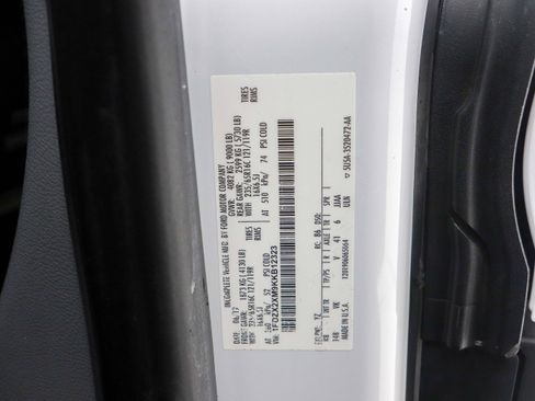 Used 2019 Ford Transit 350 XL image 34