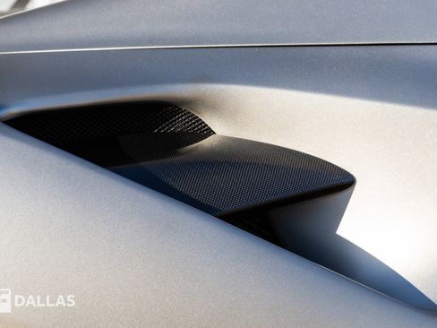 Used 2019 Ferrari 488 Spider image 20