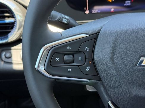 New 2026 Chevrolet Trax LT FWD image 24