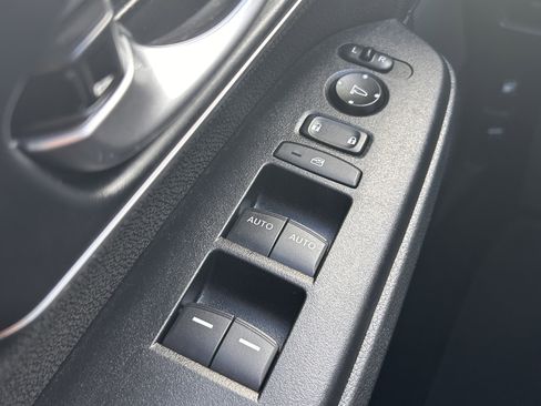 Used 2021 Honda CR-V EX image 18