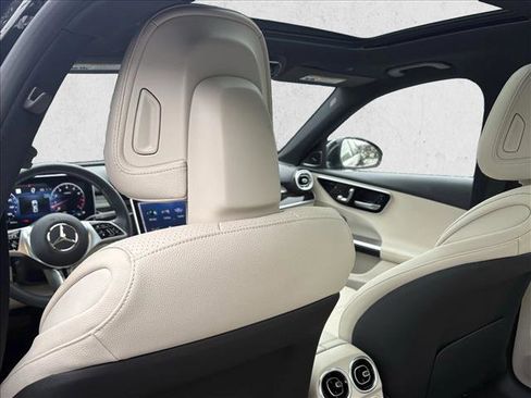 Used 2023 Mercedes-Benz C 300 Sedan image 14