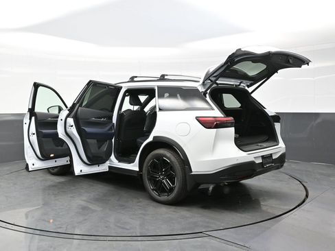 Certified 2026 INFINITI QX60 Sport w/ Dark Cargo Package AWD/4WD image 41