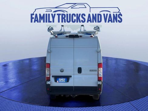 Used 2023 RAM ProMaster 2500 image 4