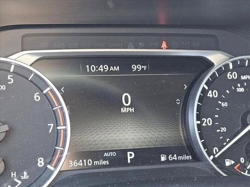 Used 2024 Nissan Rogue SV AWD/4WD image 9