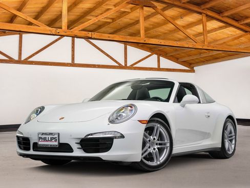 Used 2015 Porsche 911 Targa 4 AWD/4WD image 1