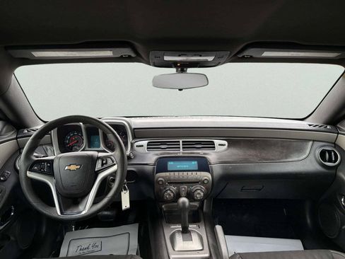 Used 2013 Chevrolet Camaro LS RWD image 18