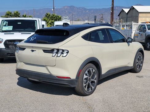 New 2025 Ford Mustang Mach-E Select w/ Comfort Package Lite AWD/4WD image 4