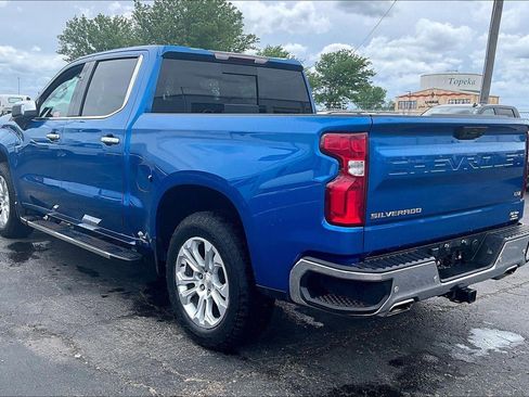 Used 2022 Chevrolet Silverado 1500 LTZ AWD/4WD image 5