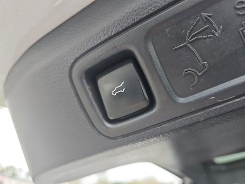 Used 2024 Ford Expedition Max Limited image 16