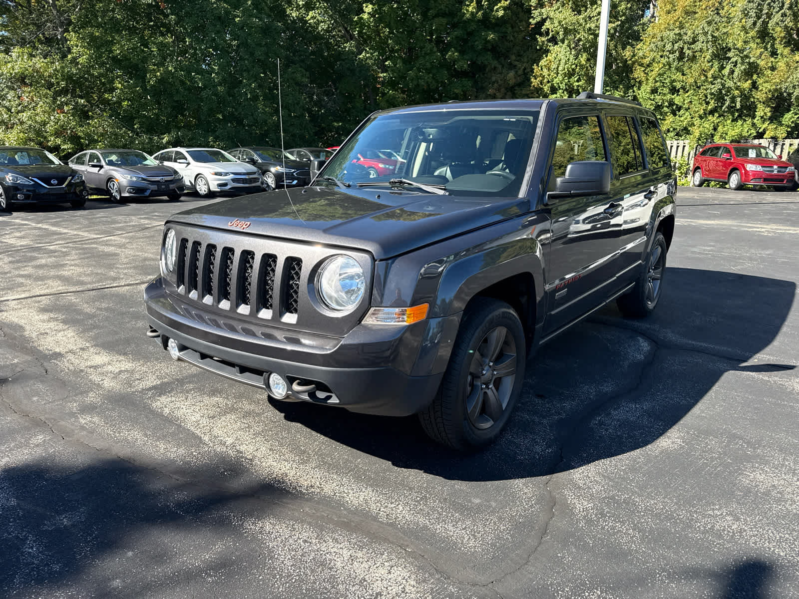 Used 2016 Jeep Patriot 75th Anniversary w/ Power Value Group AWD/4WD image 7