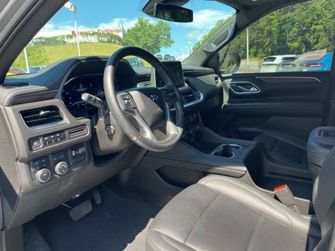 Used 2024 Chevrolet Tahoe Z71 w/ Luxury Package AWD/4WD image 6