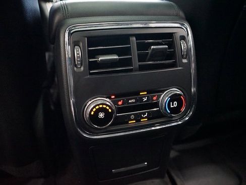 Used 2017 Lincoln Continental Reserve w/ Technology Package image 16