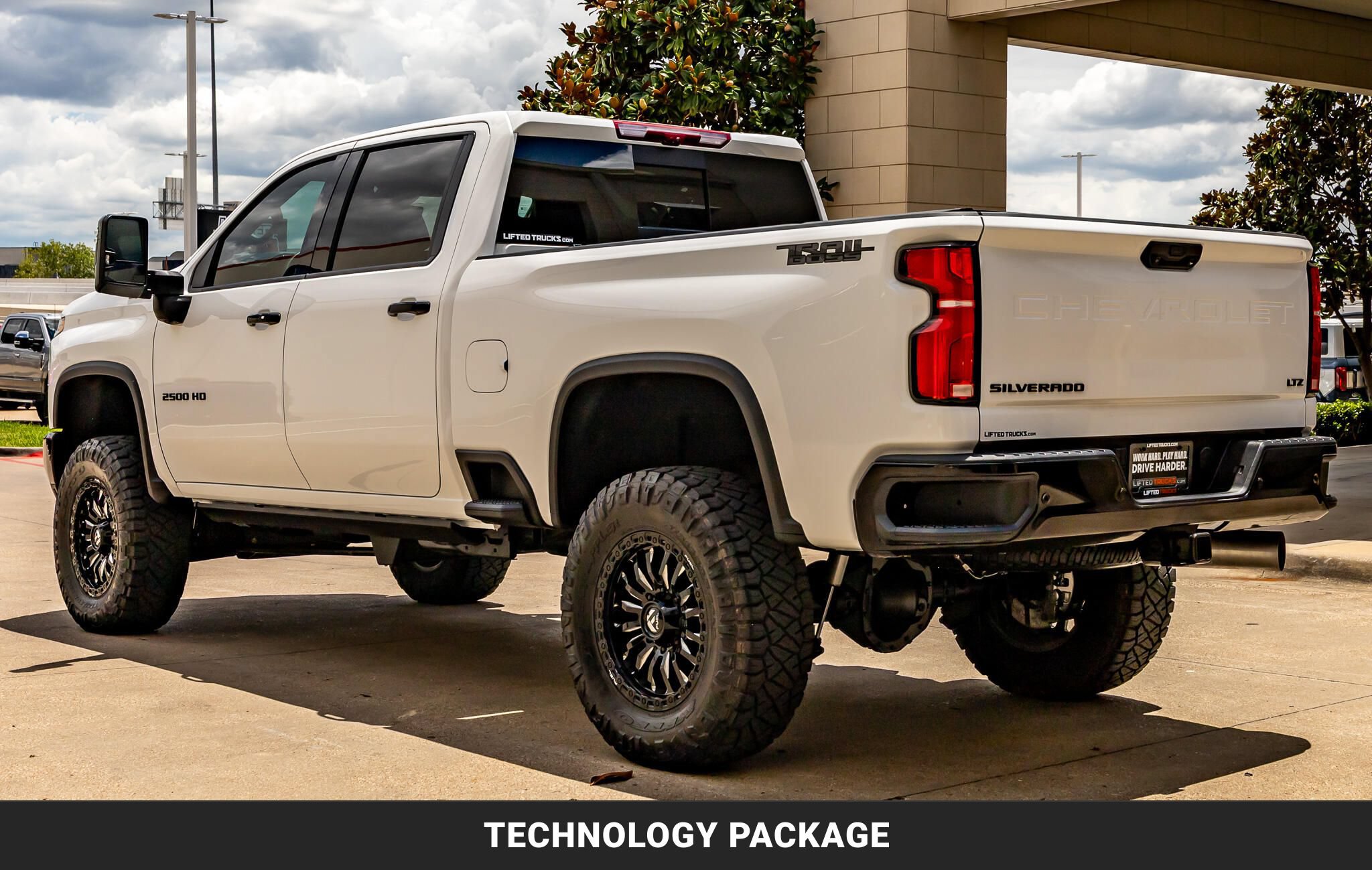 Used 2026 Chevrolet Silverado 2500 LTZ w/ Trail Boss Package AWD/4WD image 6