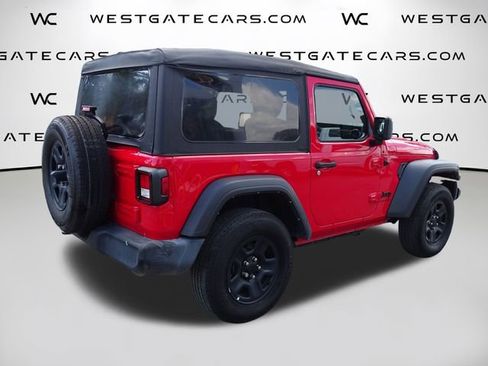 Used 2022 Jeep Wrangler Sport image 9