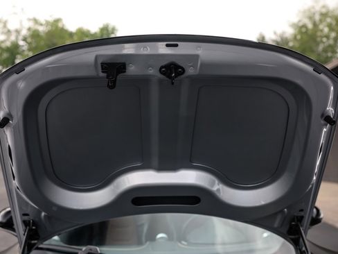 Used 2013 McLaren MP4-12C Spider image 12